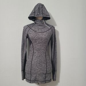 Lululemon Athletica Run Alpine Gray and Black  Pullover‎ Hoodie Size 4